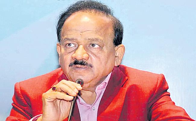 Survey: 54% say Harsh Vardhan made a scapegoat