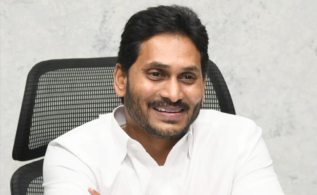 Jagan Gives 2193 Jobs To DSC 2008 Candidates