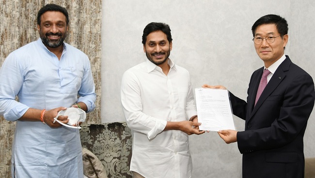 KIA donates Rs 5 cr for Covid-19 relief in AP