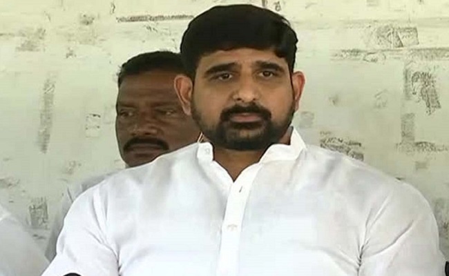 Ex-Cong leader Kaushik Reddy to join TRS