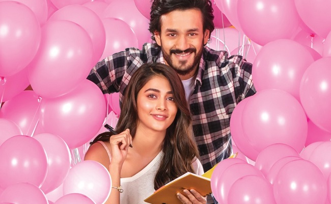 Guche Gulabi From MEB: Bachelor Akhil Falls In Love