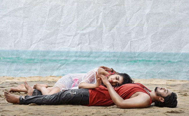 Pic Talk: Akash Puri, Sharma Romantic @ Beach