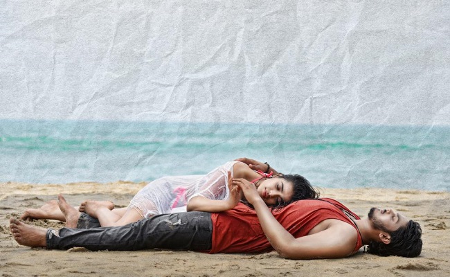 Pic Talk: Akash Puri, Sharma Romantic @ Beach