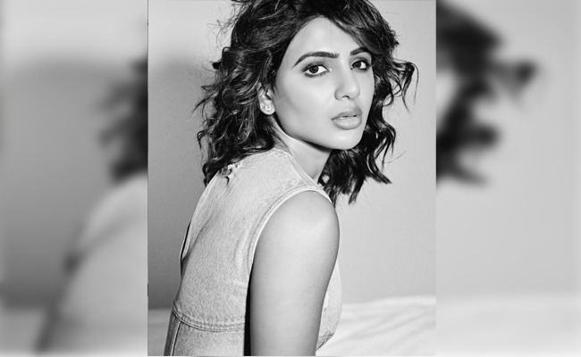 Samantha Shines In Monochrome Photo-Op