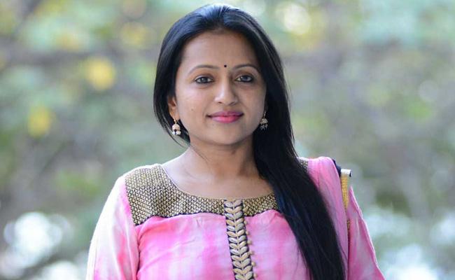 Anchor Suma Turns Commentator For A1 Express