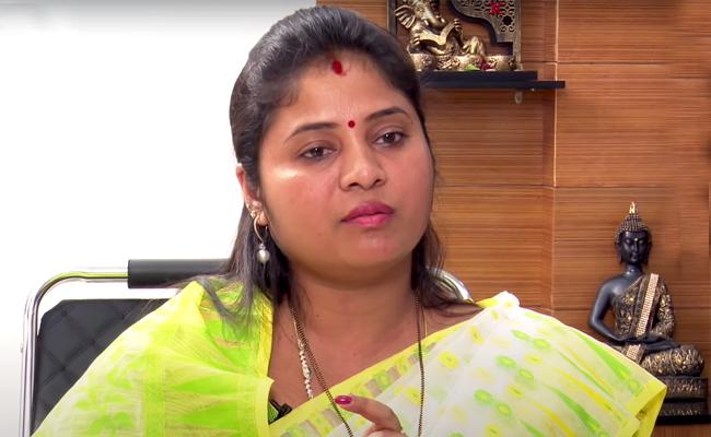 AP Deputy CM Pushpa Srivani Tests Covid 19 Positive