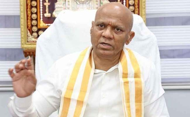 Ttd Button Jagan seeks extension for TTD EO Dharma Reddy? - Great Andhra